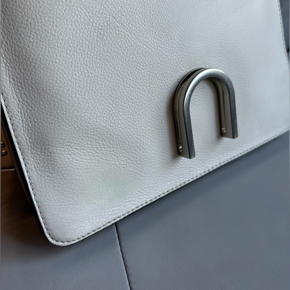 Fossil Light Gray/Cream Finley Leather Shoulder Bag - Picture 10 of 16